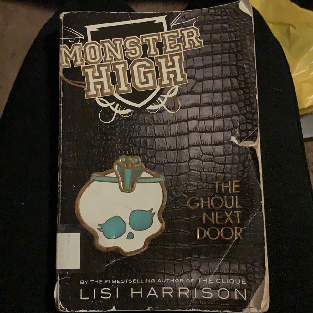 Monster high the ghoul next door